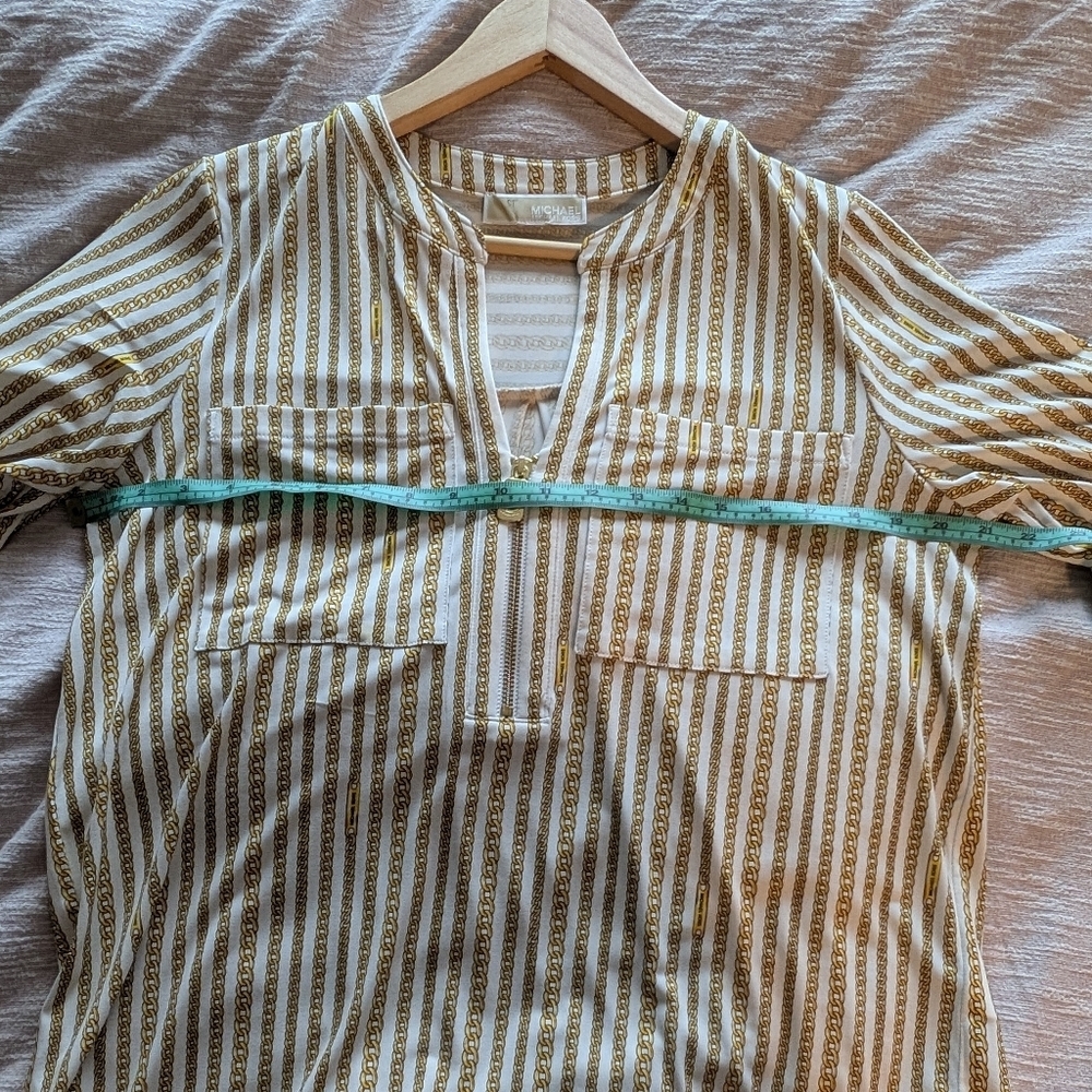 Michael Kors Chain Print Long Sleeve Blouse - Picture 12 of 13